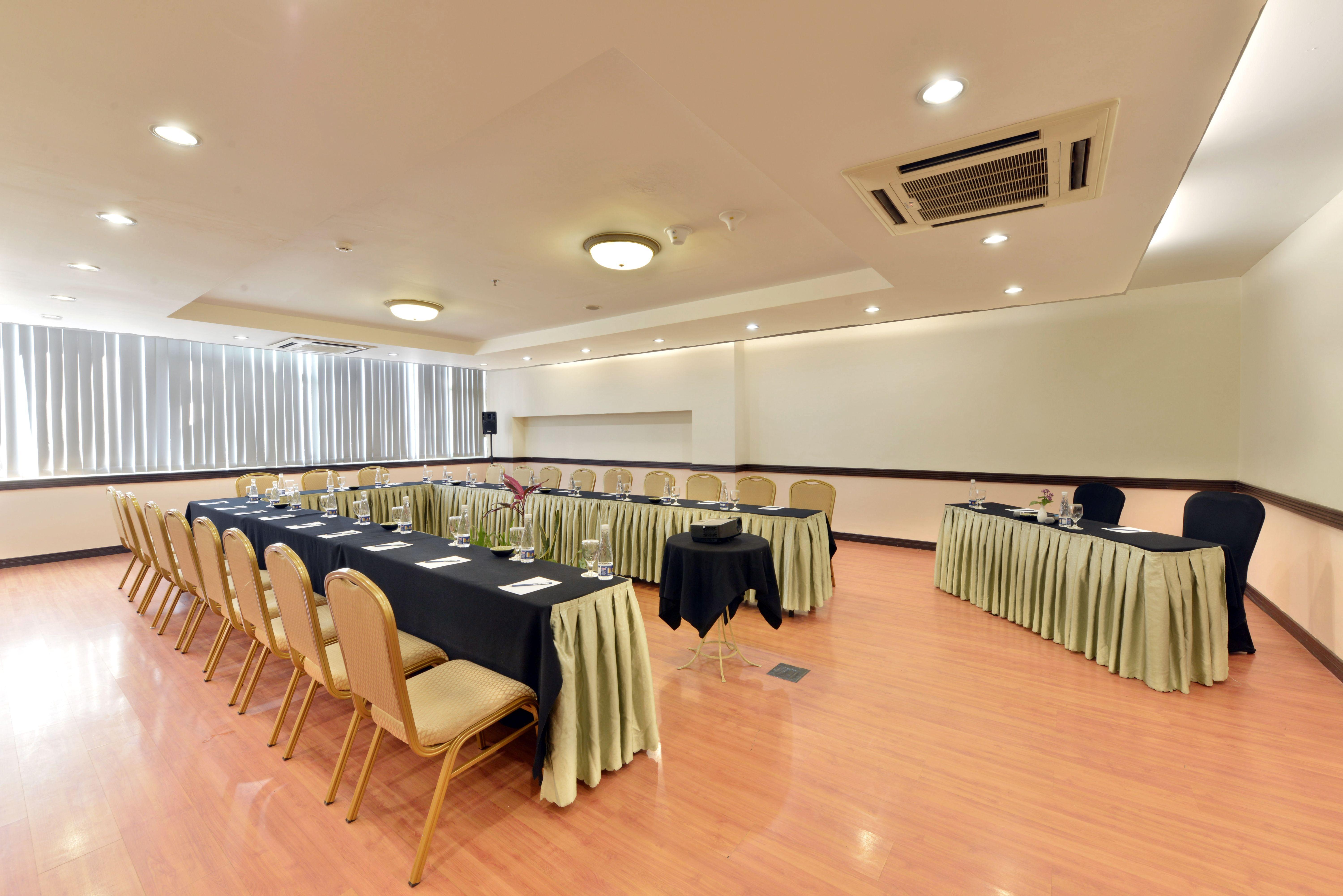 โรงแรมบานาน่า อินน์ บันดุง ภายนอก รูปภาพ